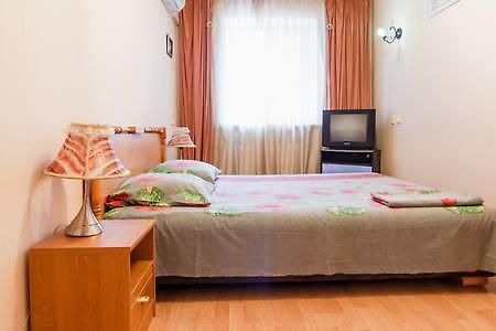 Apartment on Evreyskaya 42a Odessa Exteriör bild